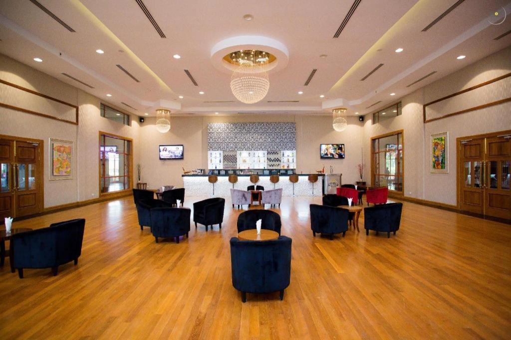 Horizon Lake View Resort Naypyidaw Kültér fotó